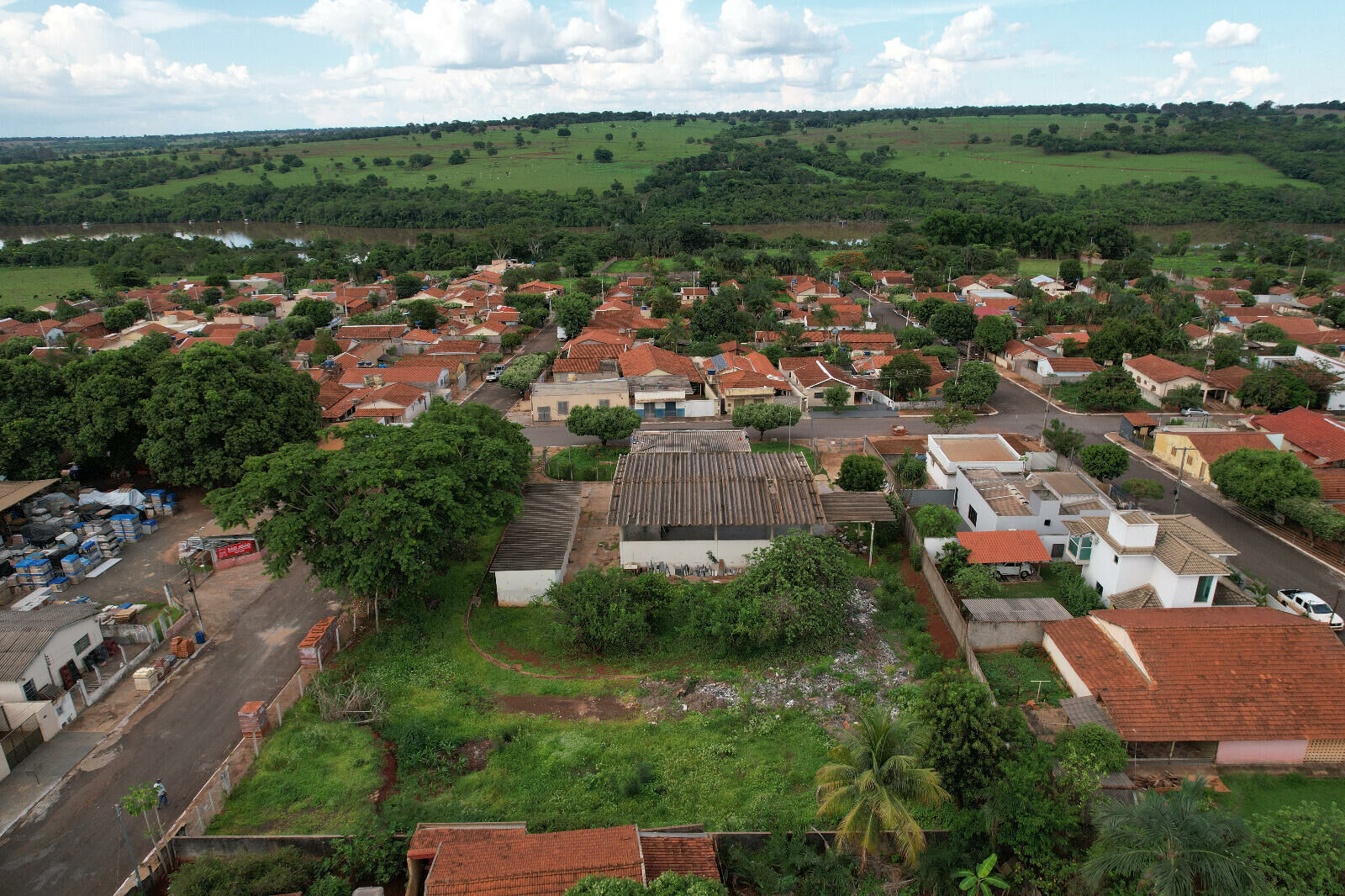 Imagem do VENDA - ÁREA INDUSTRIAL NO SETOR AEROPORTO